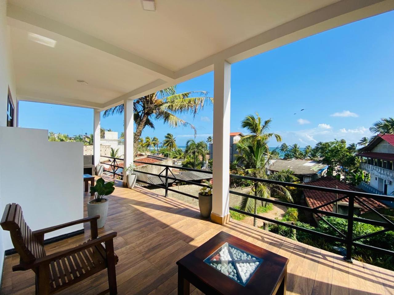 The Wave'S Guest House Mirissa Exterior photo